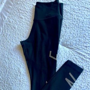 Nike workout leggings